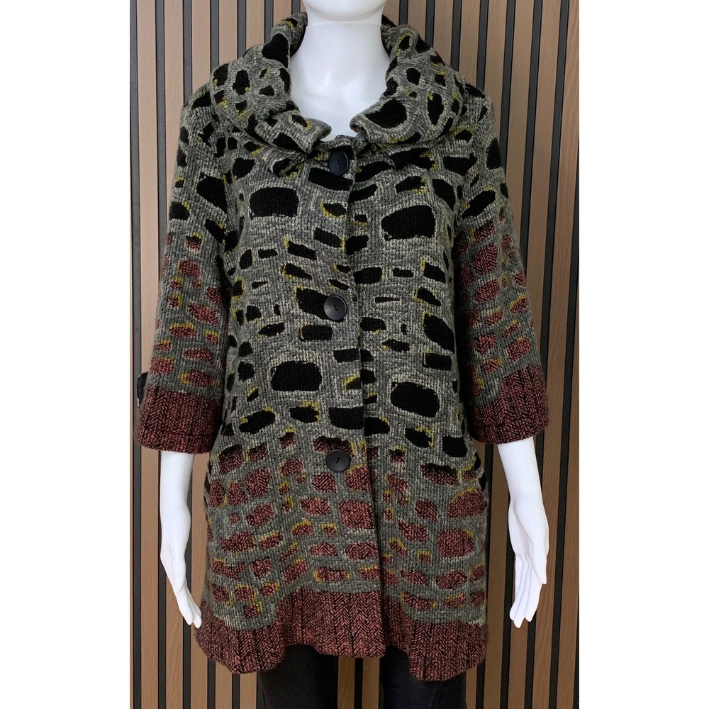 Damee Inc Women's‎ Sweater M Jacket Knit Abstract Art Print Artwear Button